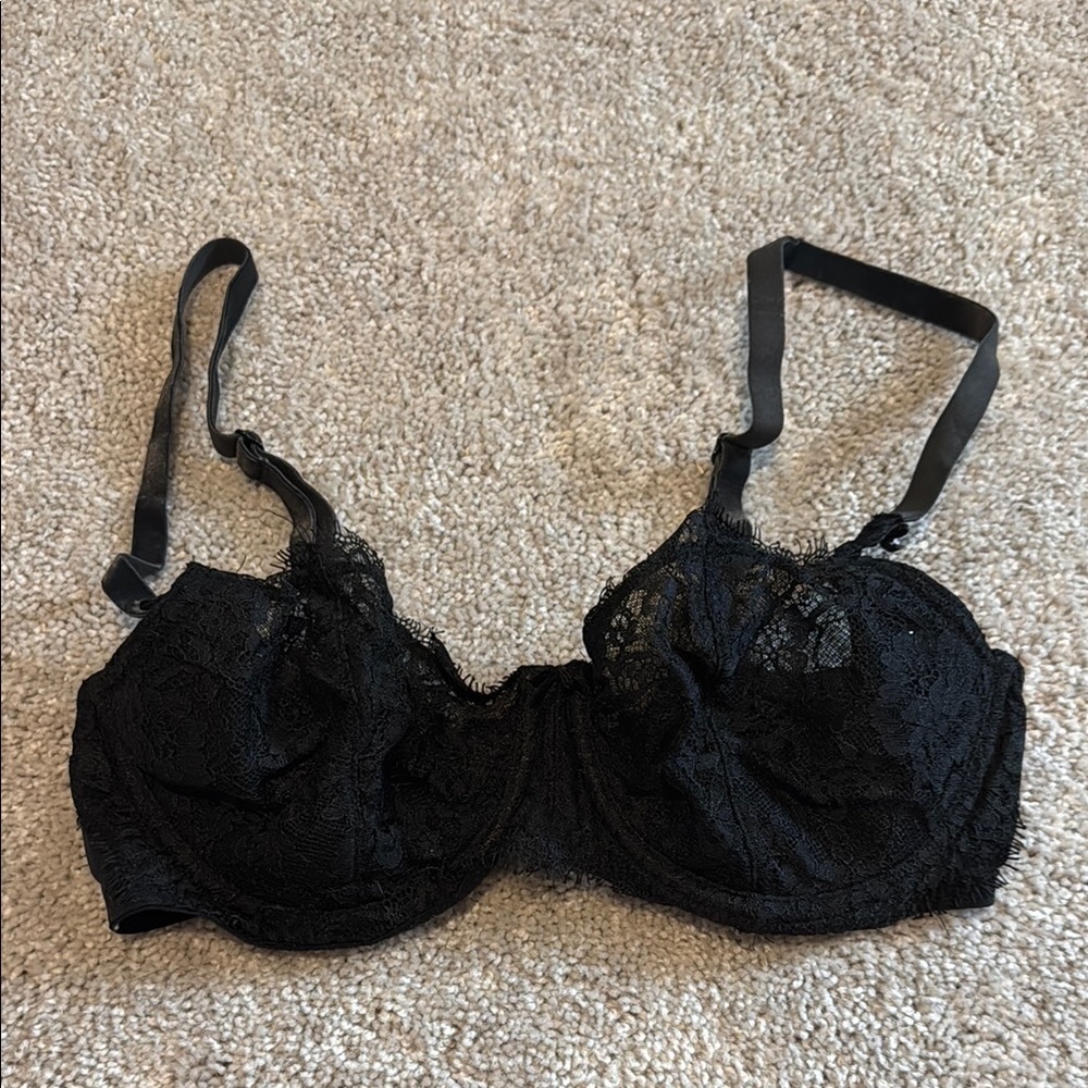 Victoria's Secret Black Lace Bra 34D